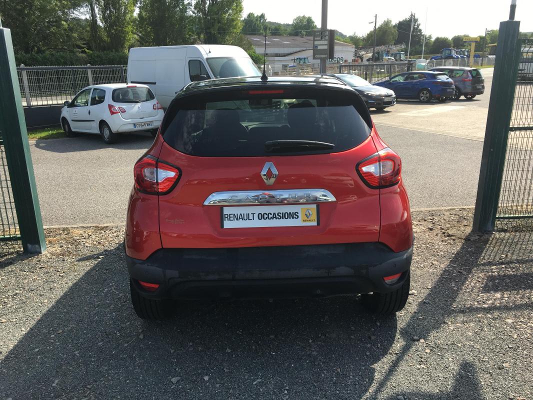 Renault Captur - TCE 120 EDC INTENS