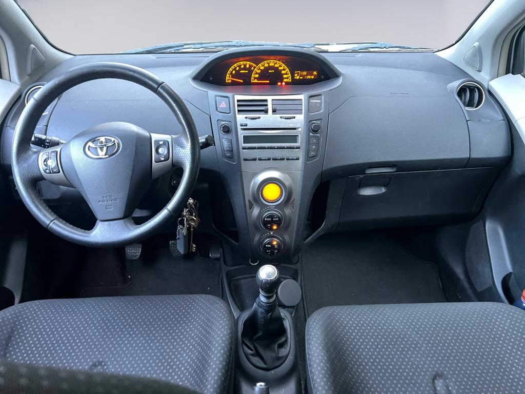 Toyota Yaris - 1.4 - 90ch Millenium 1er main Garantie 12 mois