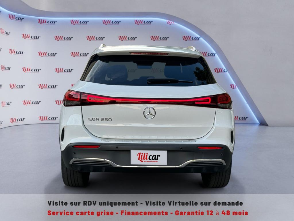 Mercedes EQA - 250 - 190ch AMG LINE 1ER MAIN GARANTIE 12 MOIS