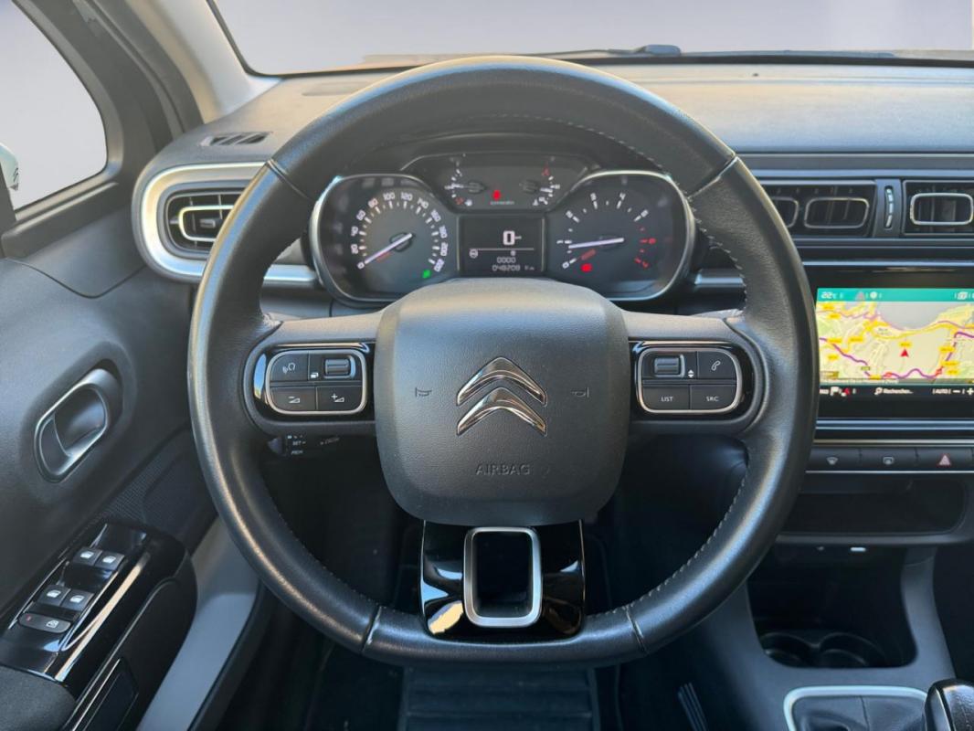 Citroën C3 - 1.2 PureTech - 110 Shine DISTRI FAITE CARPLAY ENTRETIEN CITROEN GARANTIE 12 MOIS