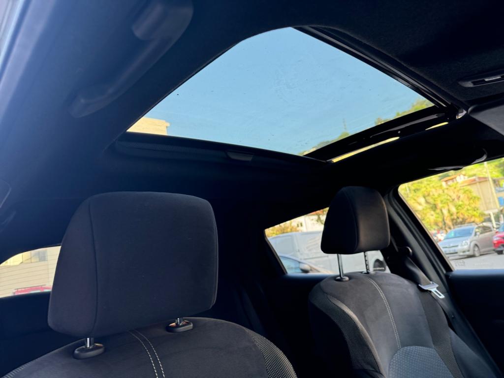 Nissan Juke - 1.6 - 117 BV Xtronic Connect Edition Garantie 12 Mois