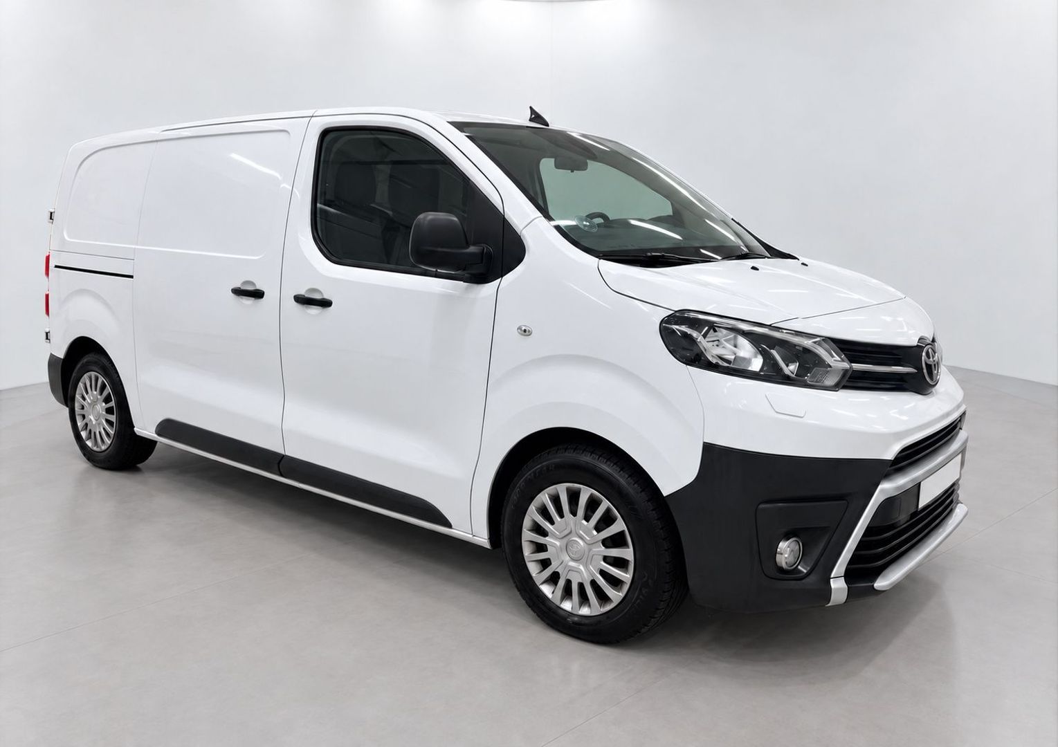 TOYOTA PROACE FOURGON - MEDIUM 2.0 120 D-4D BVA (2020)