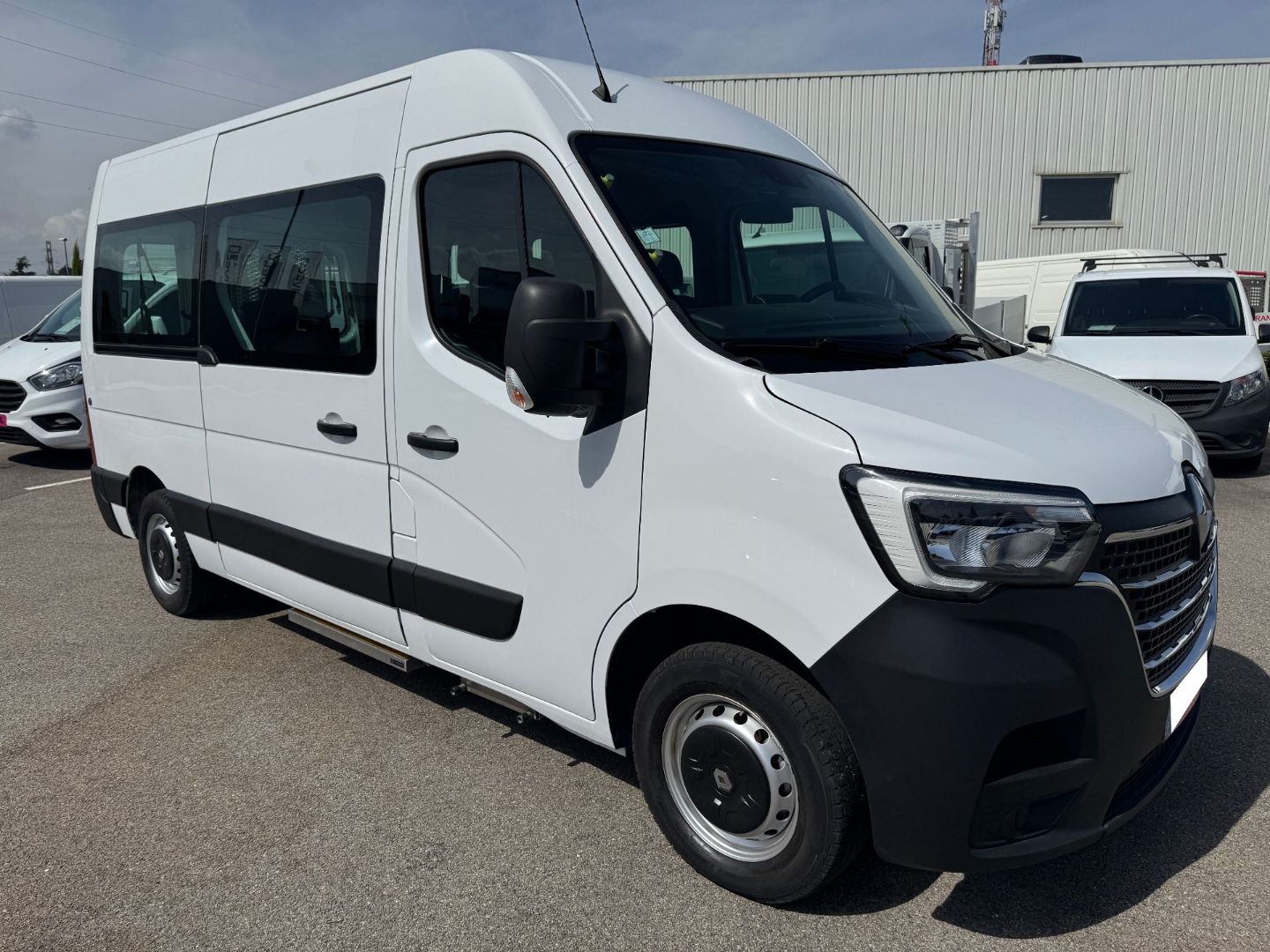 RENAULT MASTER COMBI - F3500 L2H2 2.3 DCI 135 GRAND CONFORT TPMR (2020)