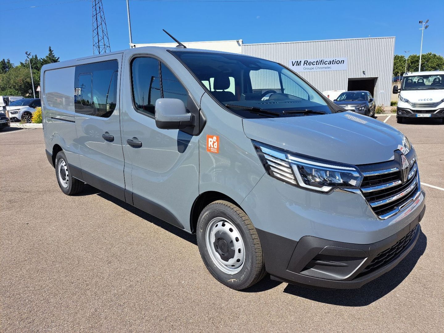 RENAULT TRAFIC CABINE APPROFONDIE - CA L2H1 3T BLUE DCI 150 BVA9 GSR2 RED EDITION 6PL (2025)