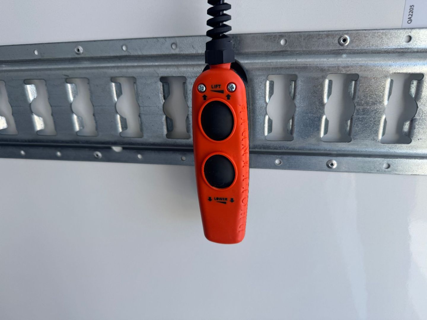 RENAULT MASTER CAISSE - 170CV HAYON 20M3