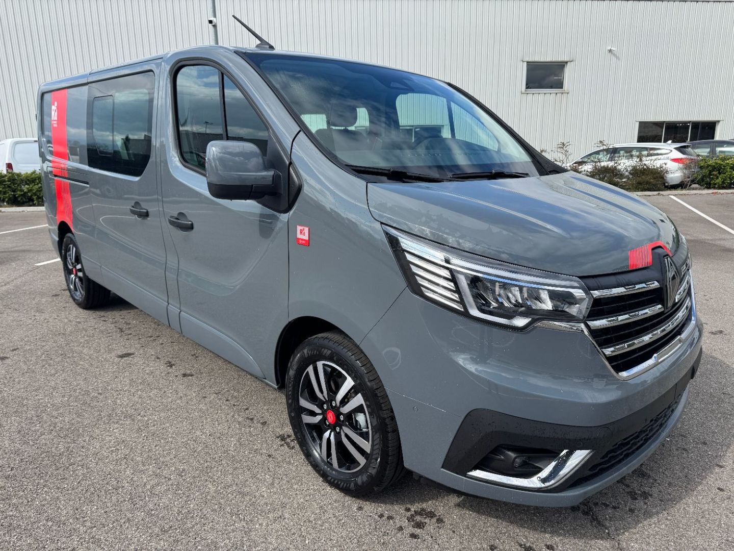 RENAULT TRAFIC CABINE APPROFONDIE - L2H1 3T BLUE DCI 170 BVA9 EXCLUSIVE 6PL (2026)
