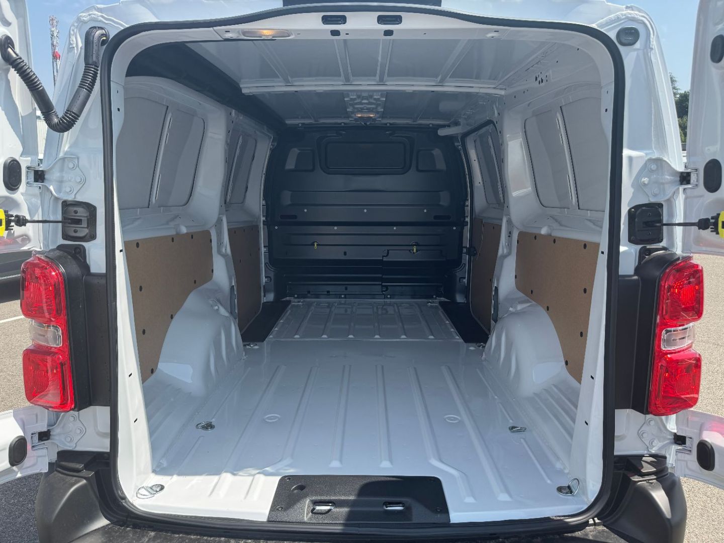 PEUGEOT EXPERT FOURGON - XL BLUEHDI 145 S&S EAT8