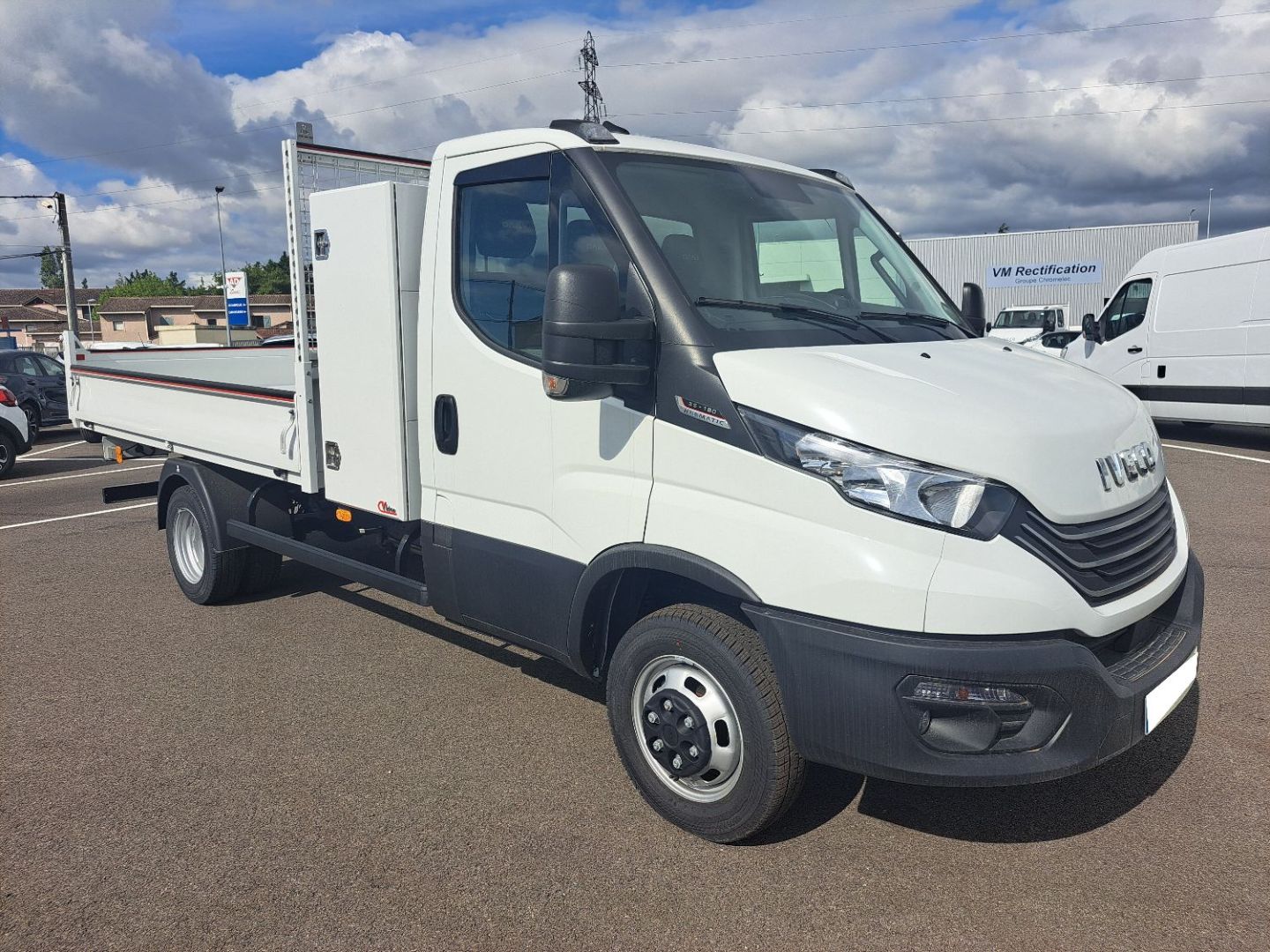 IVECO DAILY BENNE - 35C18 A8 180CV 3L ACIER JPM 3M30