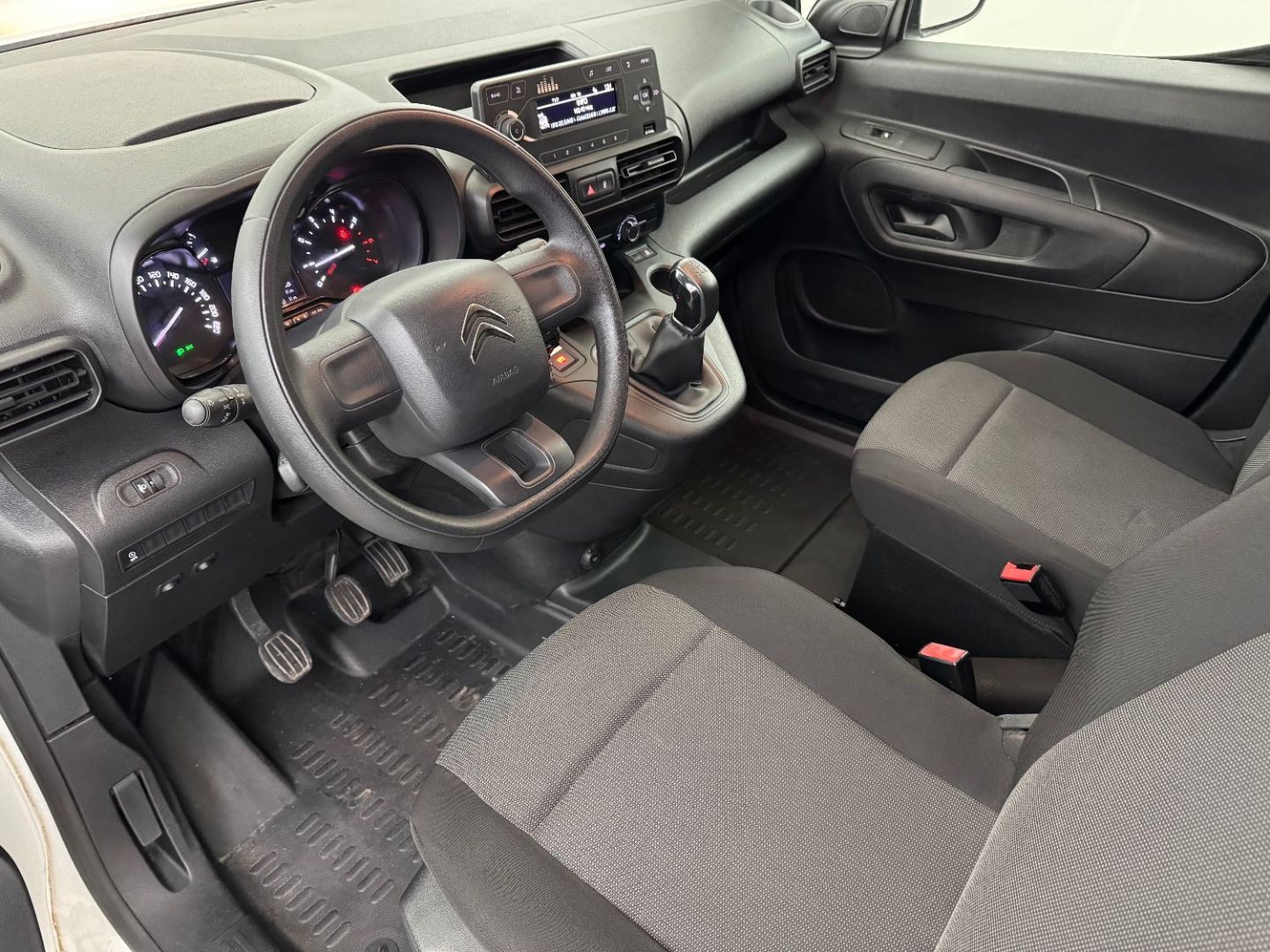 CITROEN BERLINGO VAN - M 1.5 BLUEHDI 100 CLUB 2PL