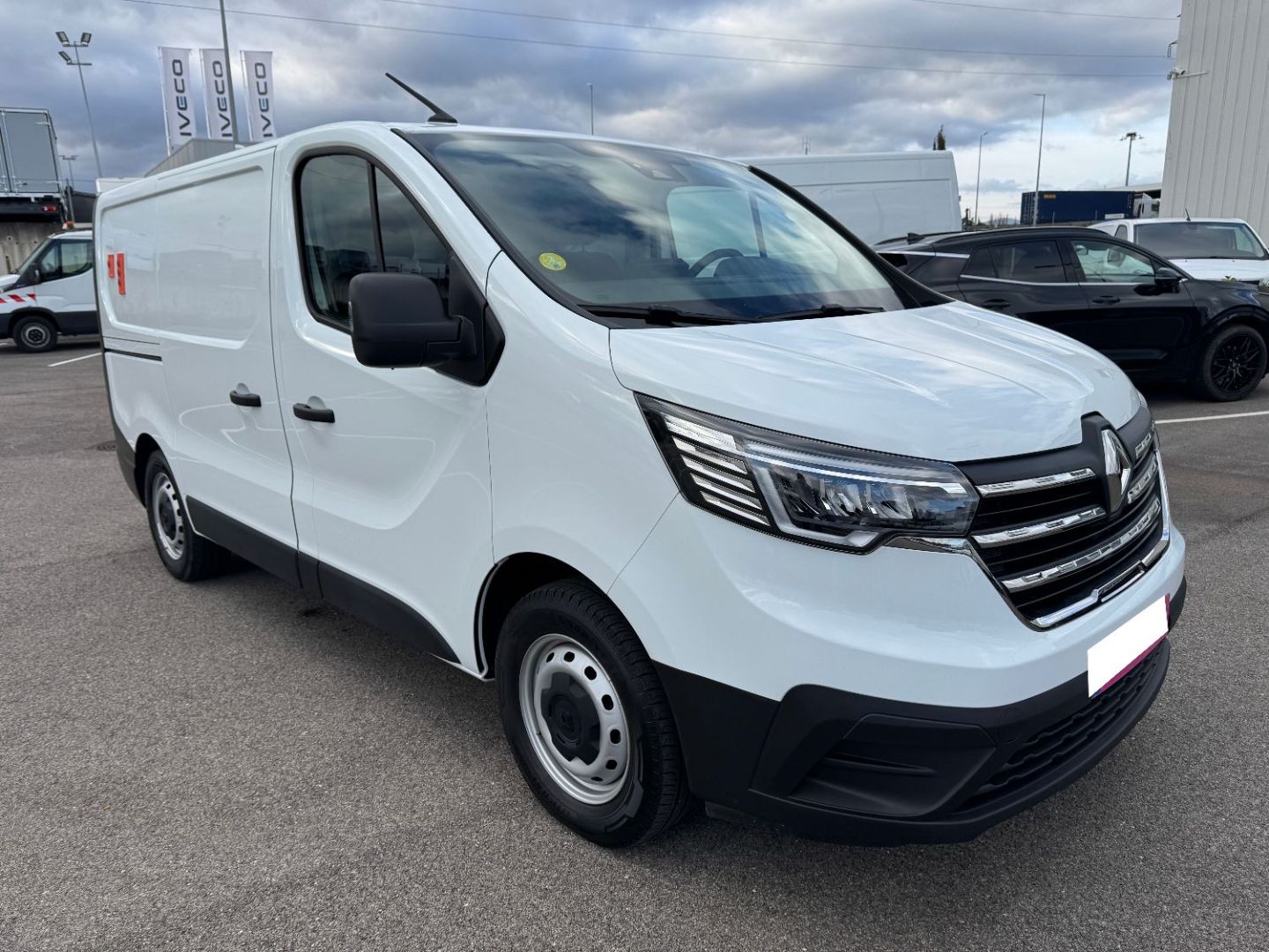 RENAULT TRAFIC FOURGON L1H1 2.0 BLUE DCI 150 GRAND CONFORT EDC 3PL