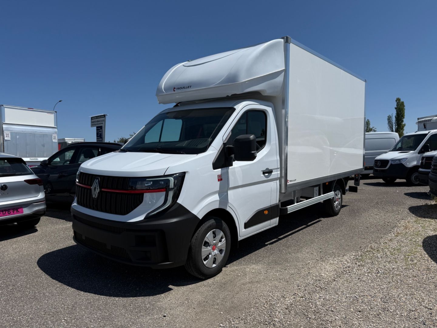RENAULT MASTER CAISSE - 170CV (2026)