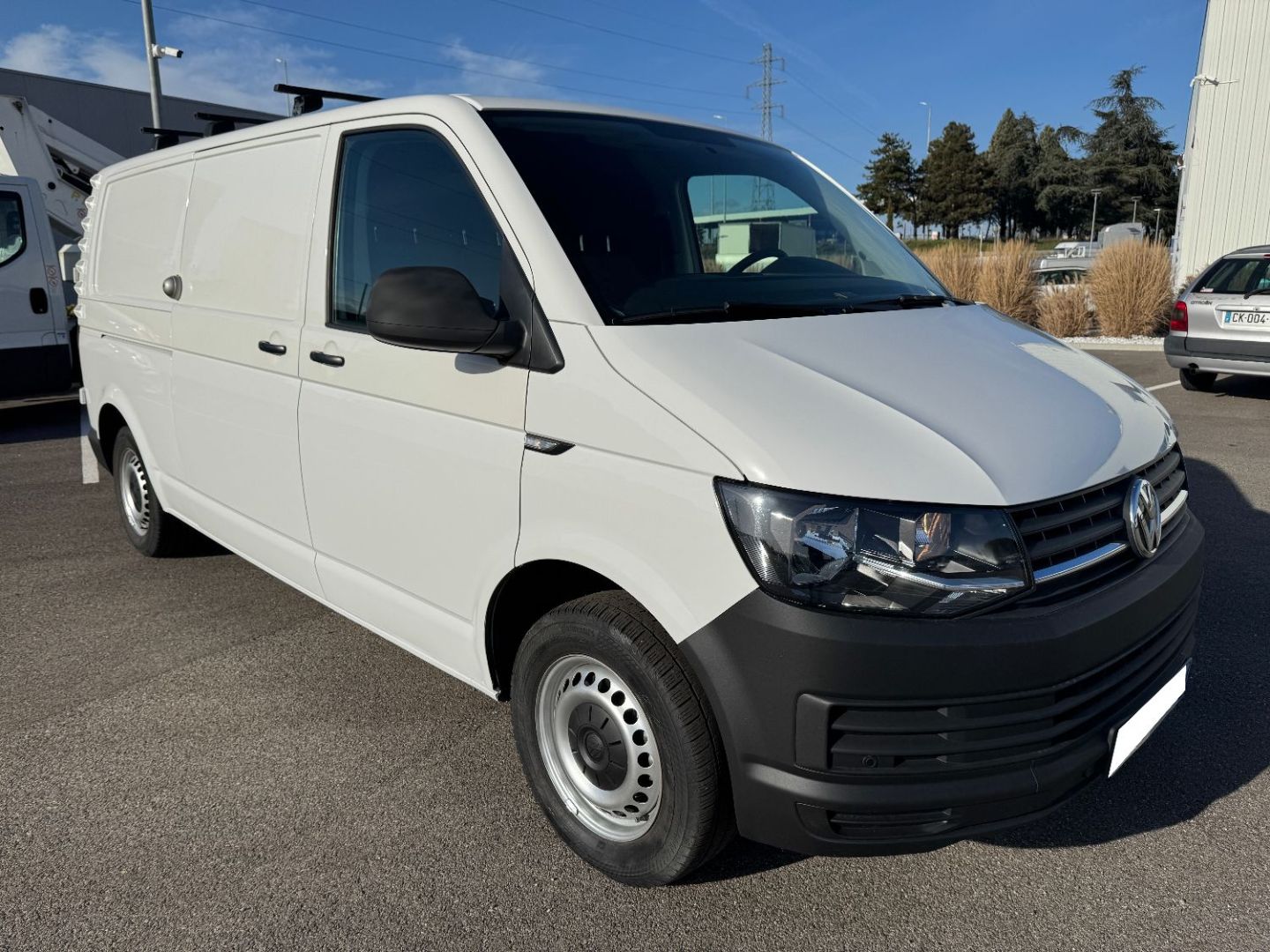 VOLKSWAGEN TRANSPORTER FOURGON - L2H1 2.0 TDI 150 (2019)