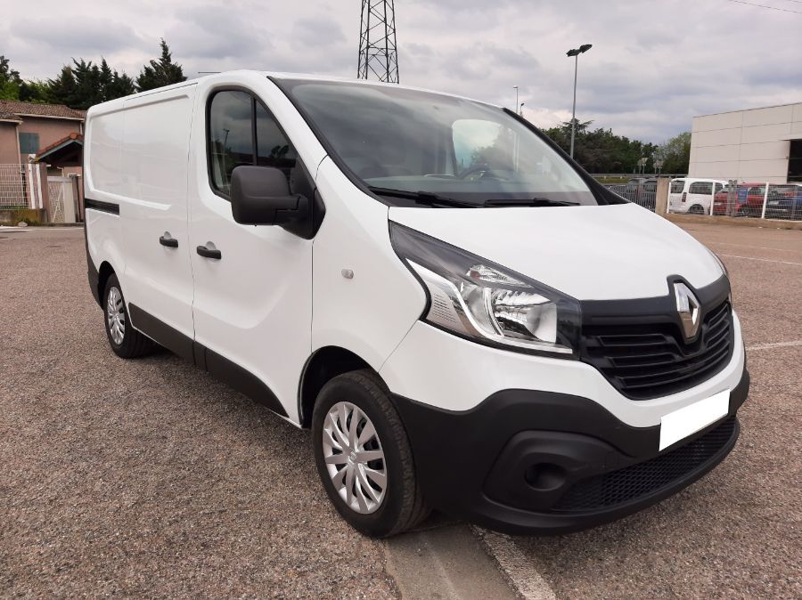 RENAULT TRAFIC FOURGON - L1H1 1.6 DCI 95 (2017)