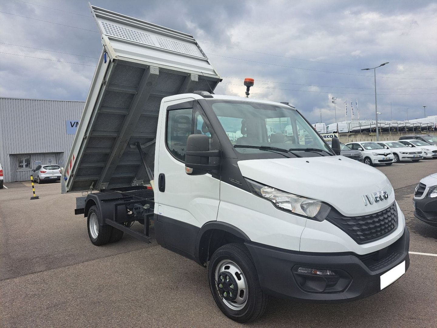 IVECO DAILY - 35C14 BENNE 29900E HT (2021)