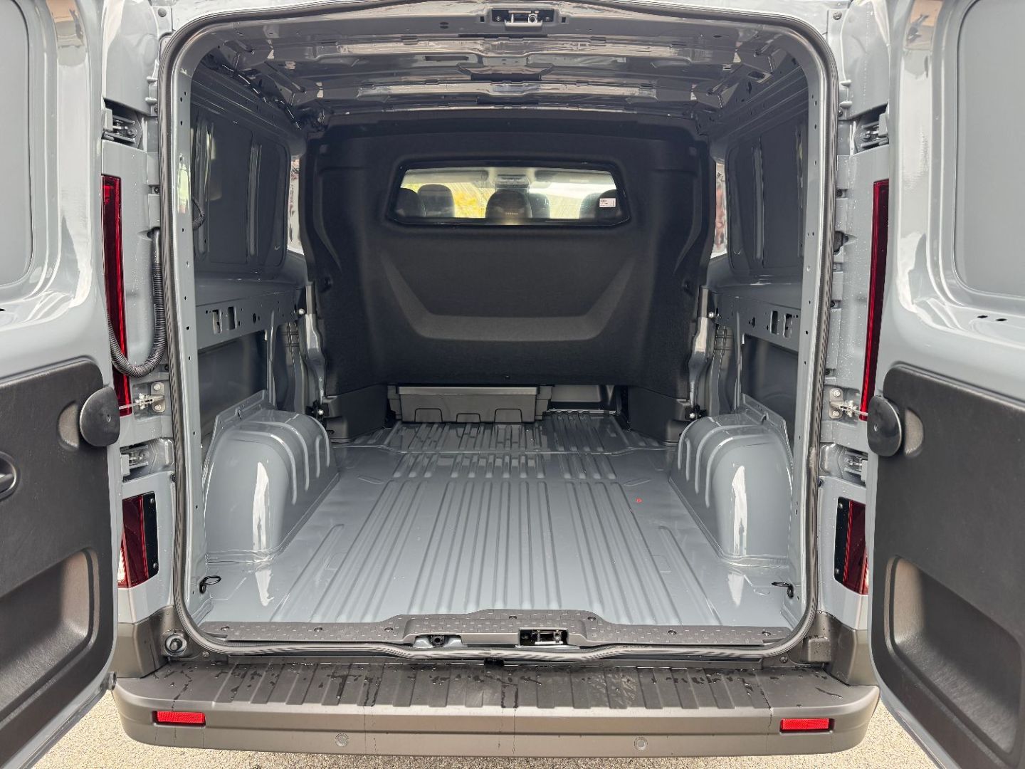 RENAULT TRAFIC CABINE APPROFONDIE - 6PL L2H1 3T BLUE DCI 150 GSR2 RED EDITION PLUS