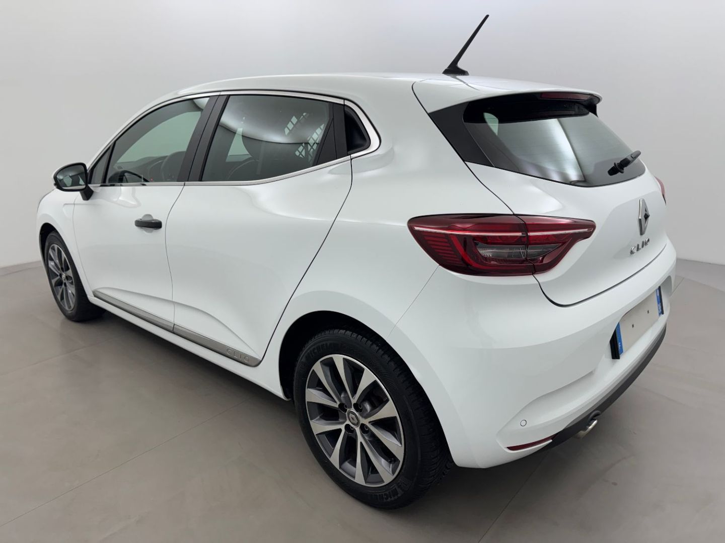 RENAULT CLIO V SOCIETE - 1.3 TCe 130 FAP Intens EDC