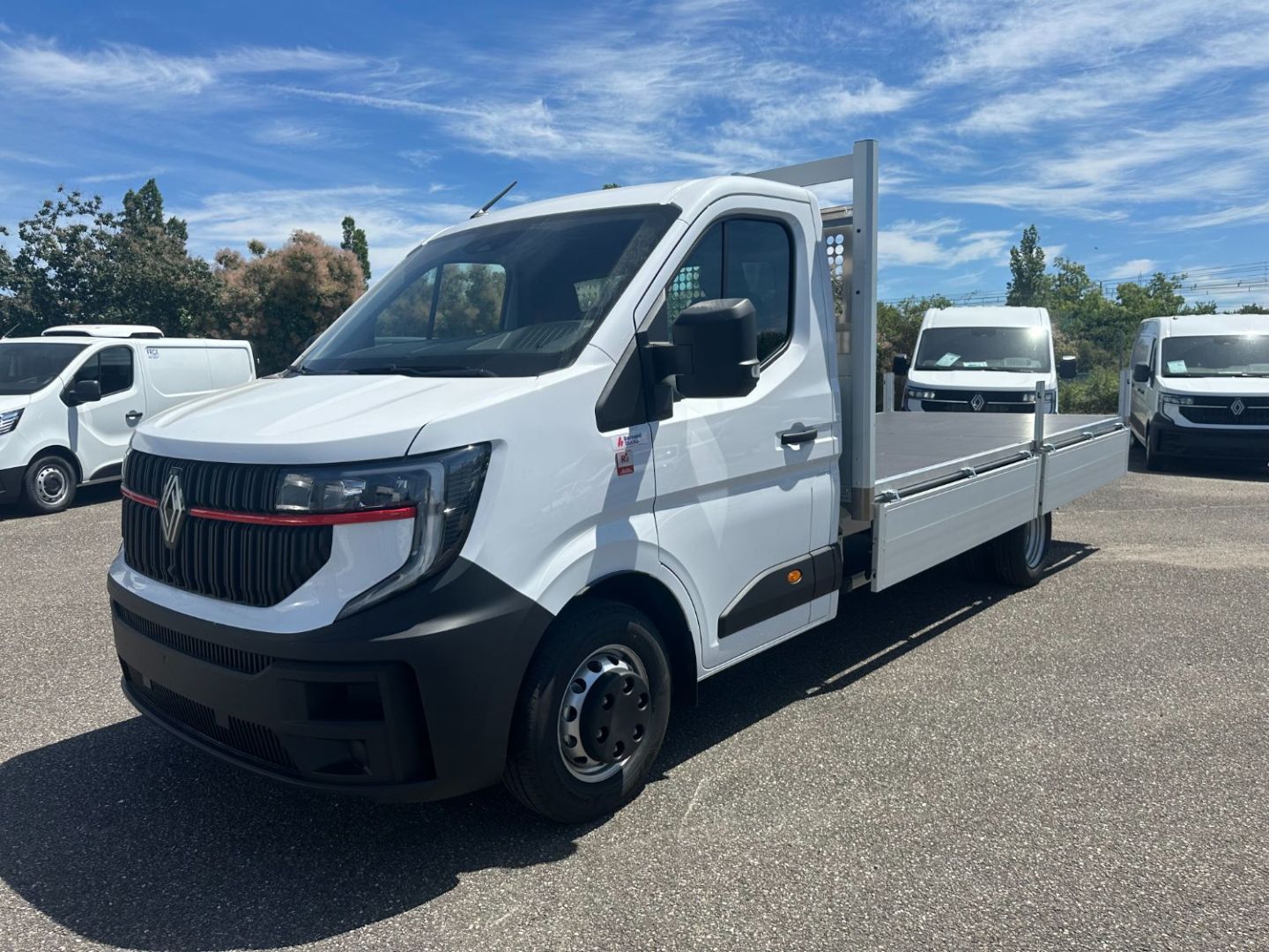 RENAULT MASTER - PLATEAU 170 CV L4 RJ 3T5 4700MM (2026)