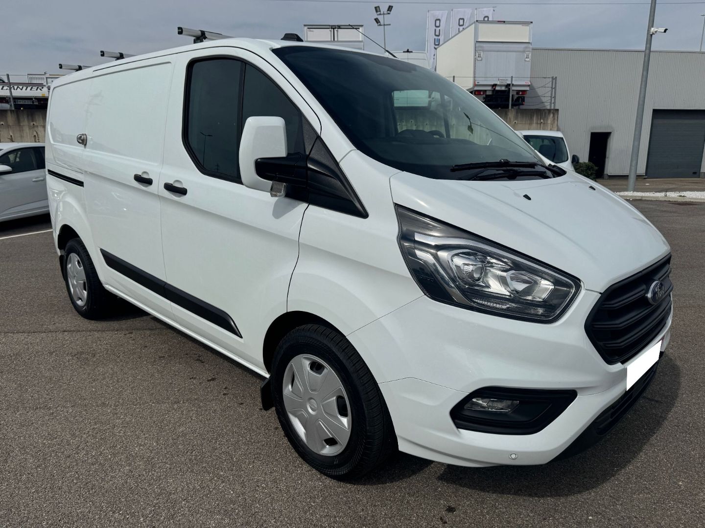 FORD TRANSIT CUSTOM FOURGON 320 L1H1 2.0 TDCi 130 Trend