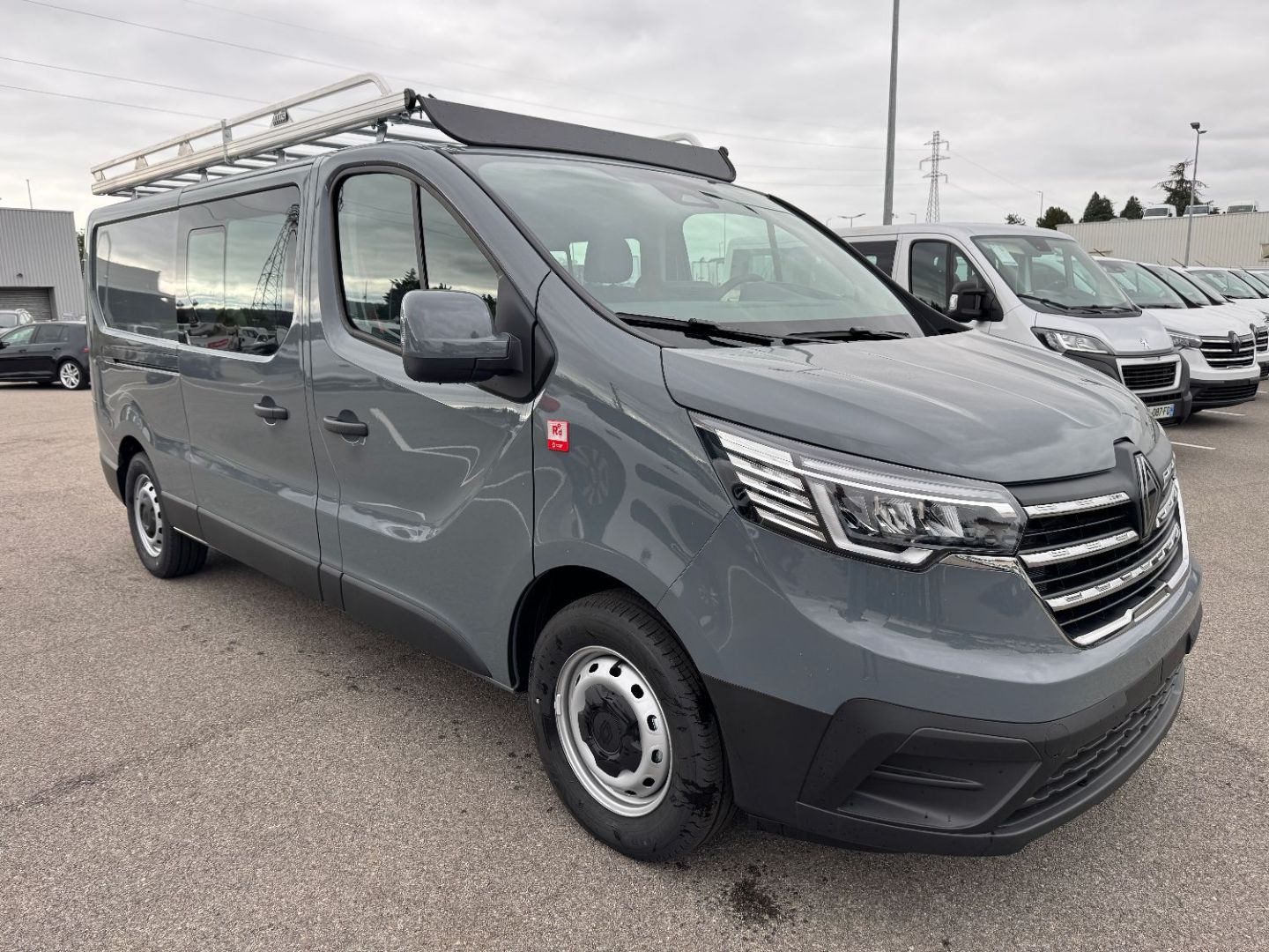 RENAULT TRAFIC CABINE APPROFONDIE - CA L2H1 3T BLUE DCI 150 BVA9 GSR2 RED EDITION 6PL (2025)
