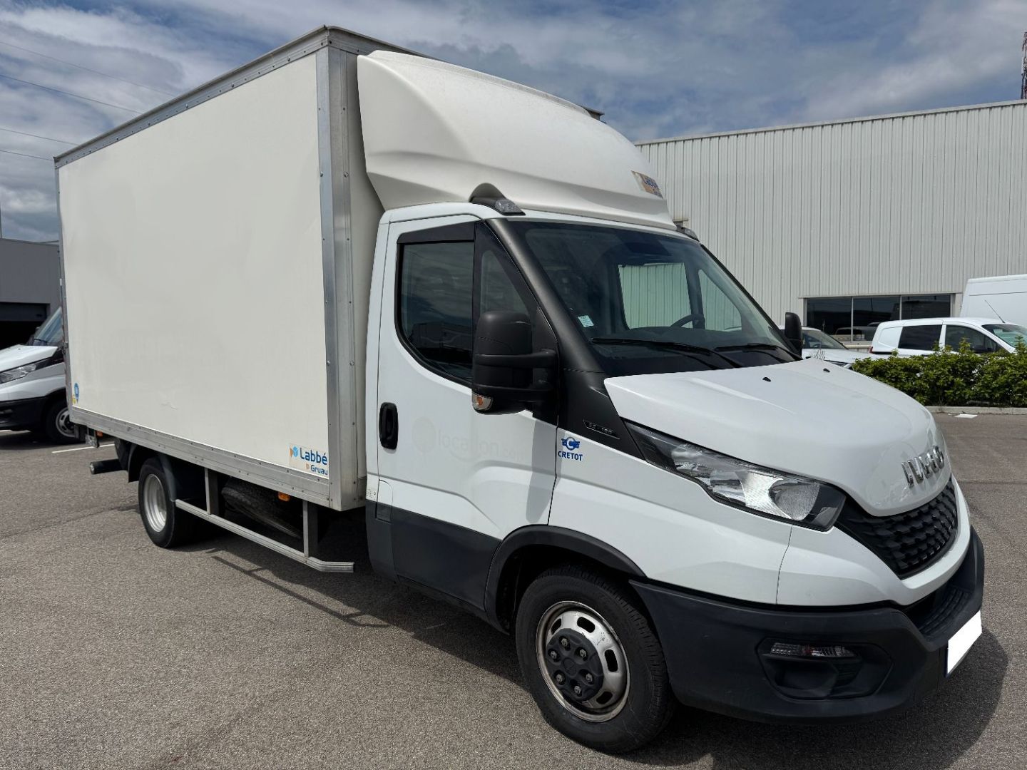 IVECO DAILY CAISSE - 35C16 HAYON (2021)