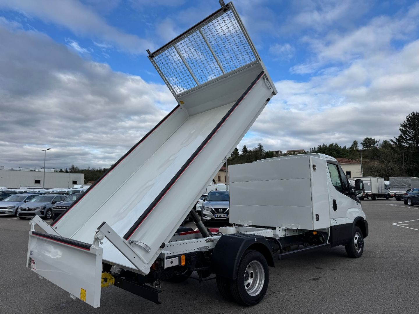 IVECO DAILY BENNE - 35C16 160CV 3L ACIER JPM 3M30 BENNE