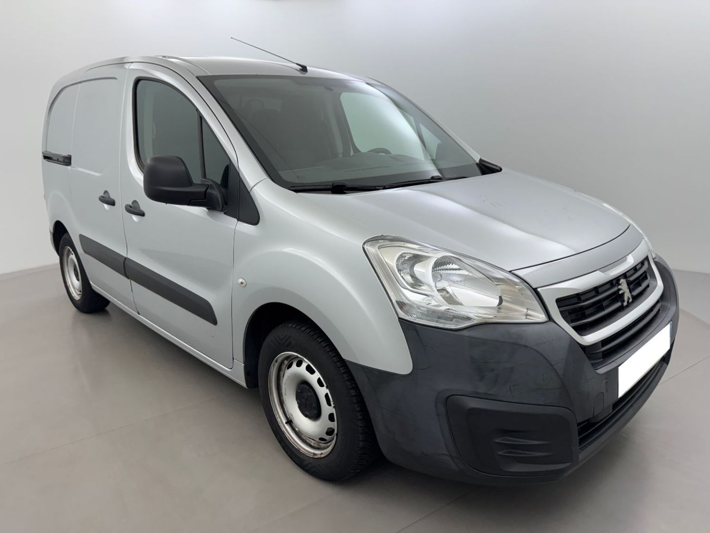 PEUGEOT PARTNER FOURGON - STANDARD 1.6 BLUEHDI 75 PREMIUM (2018)
