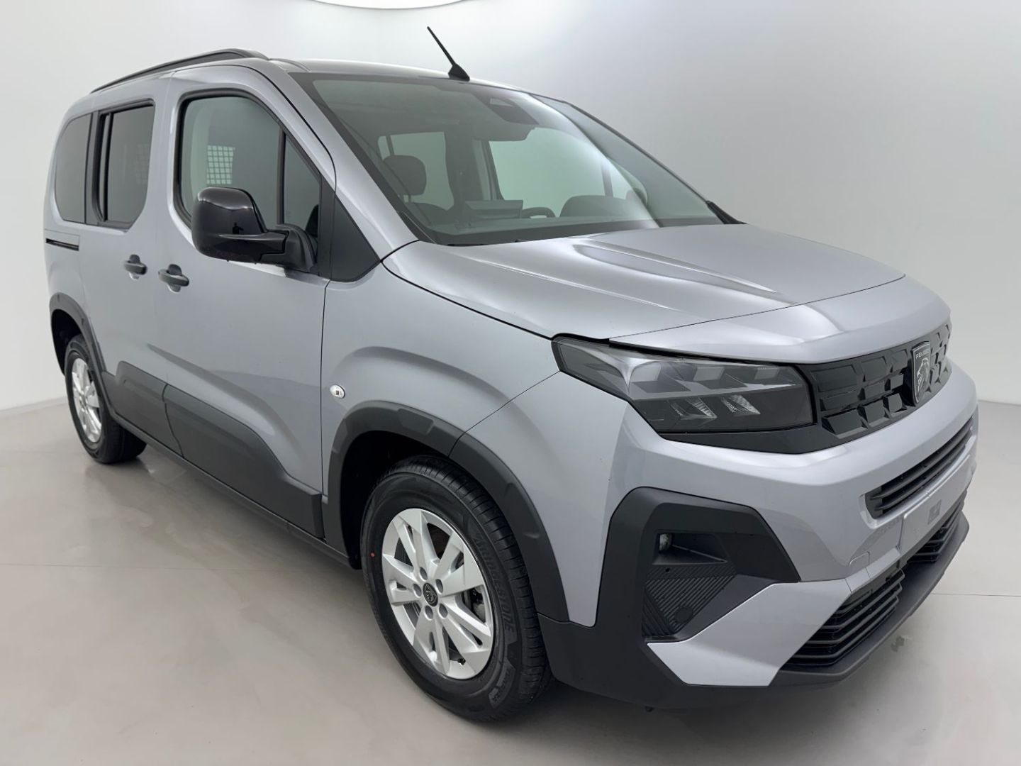 PEUGEOT RIFTER - N1 1.5 BLUEHDI 130 ALLURE EAT8 5PL (2026)