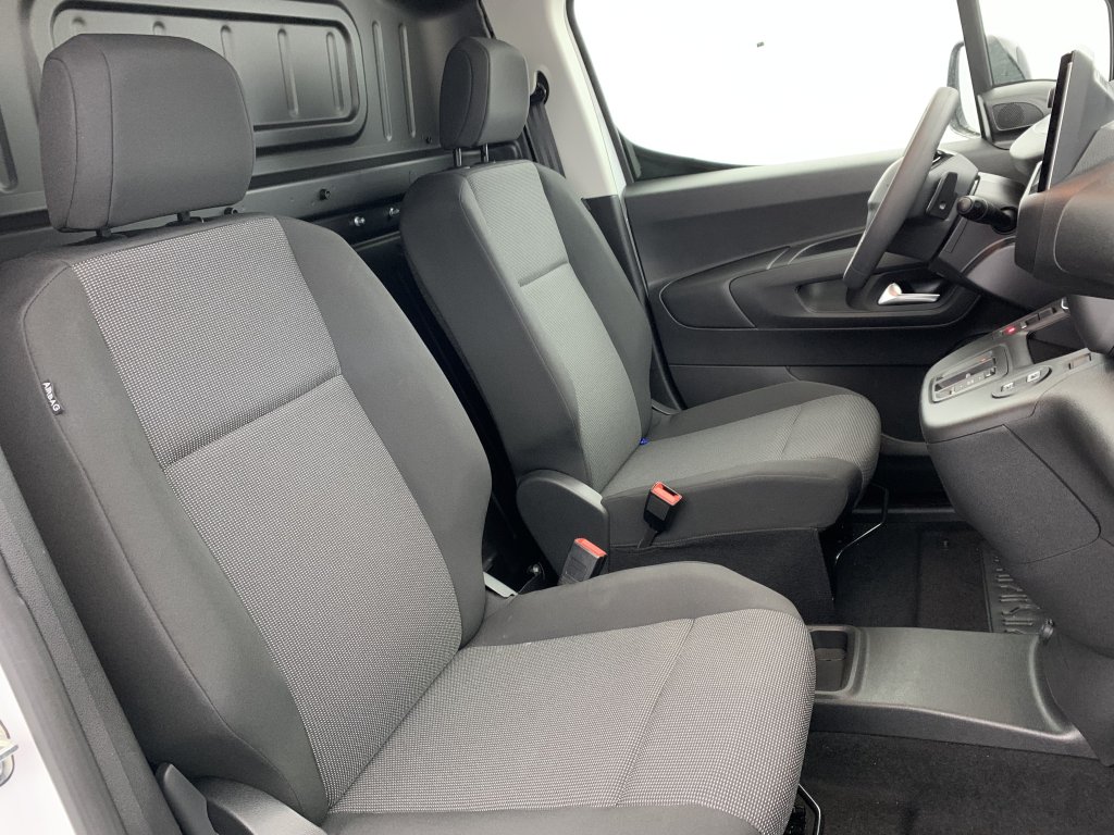 PEUGEOT PARTNER FOURGON - XL 950 KG BLUEHDI 130 S&S EAT8 (2025)