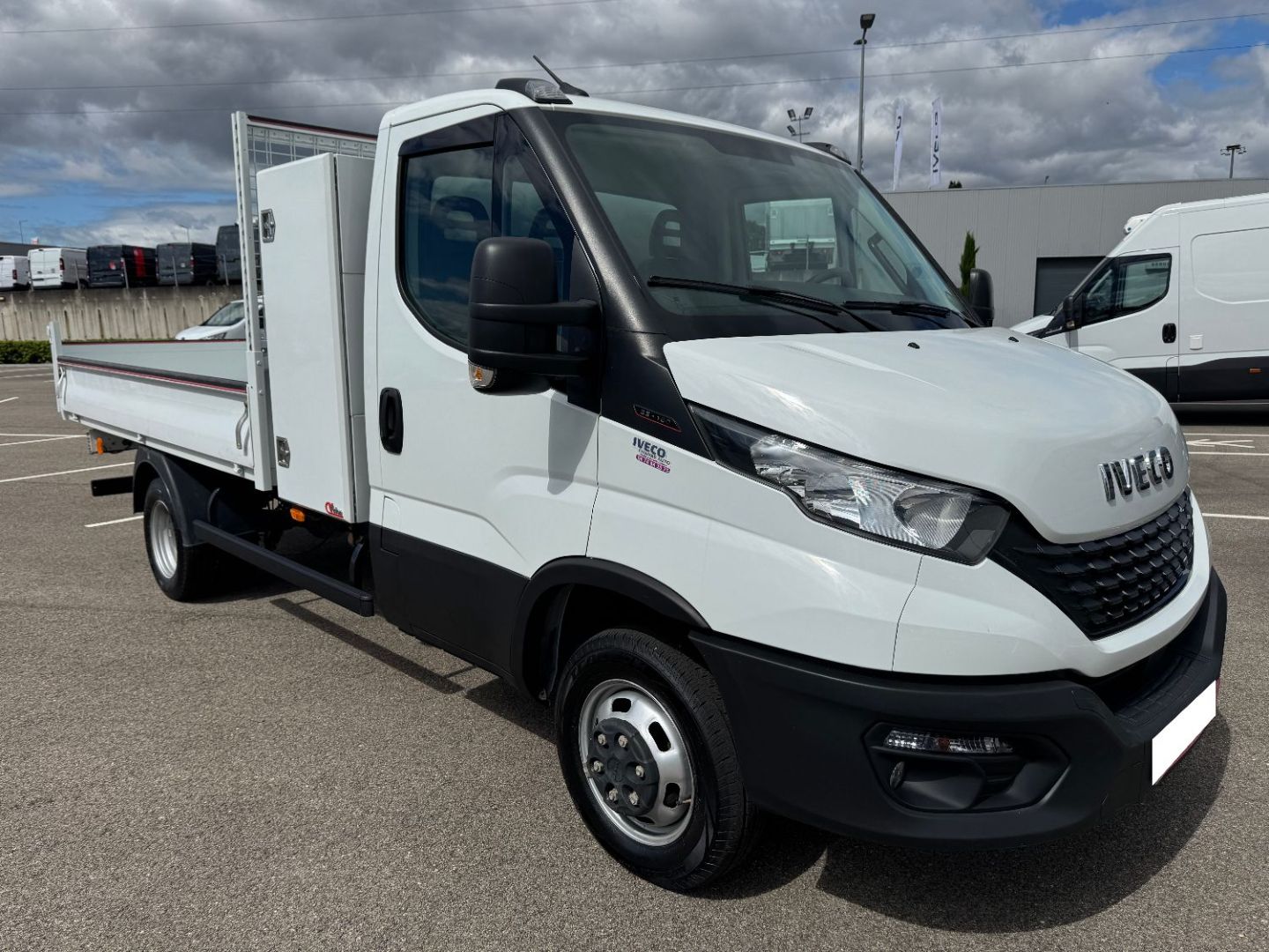 IVECO DAILY BENNE - 35C18 180CV 3L JPM ACIER