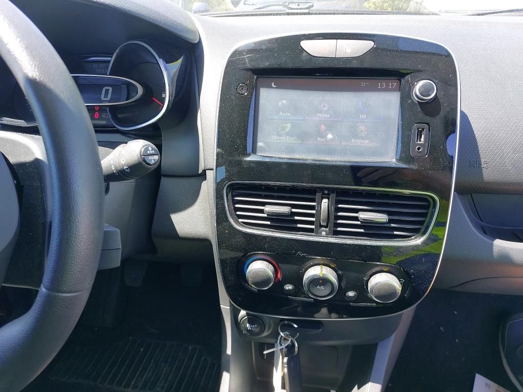 RENAULT CLIO IV SOCIETE - 1.5 DCI 75 AIR MEDIANAV