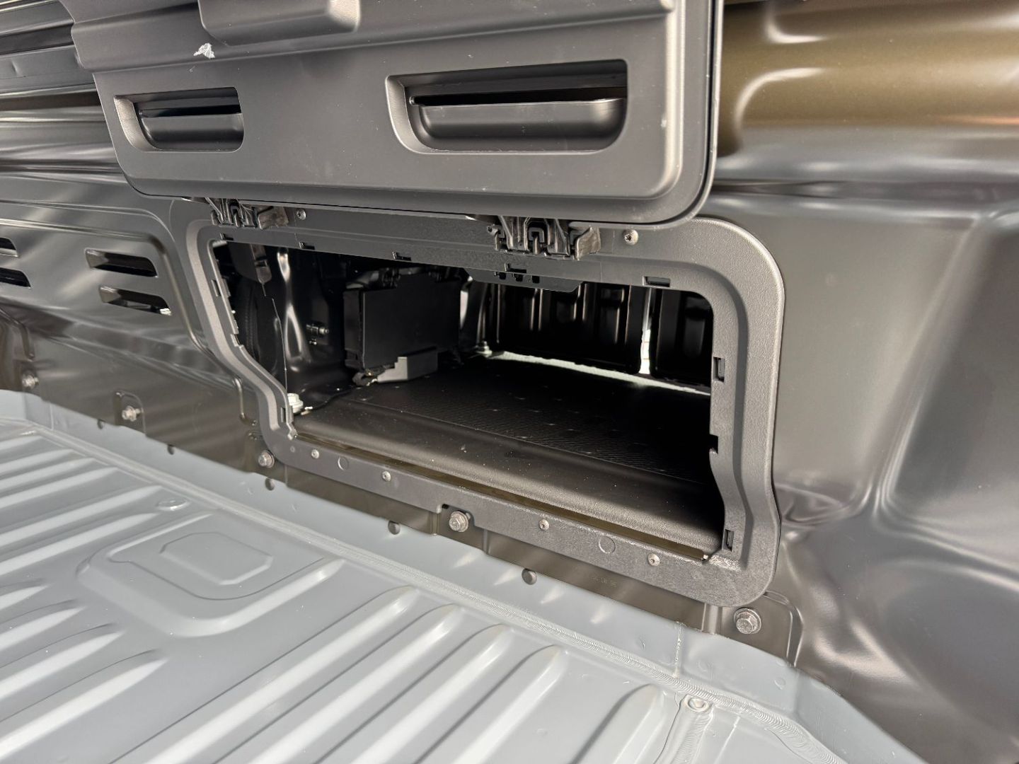 RENAULT TRAFIC FOURGON - L2H1 3T BLUE DCI 150 BVA9 GSR2 RED EDITION