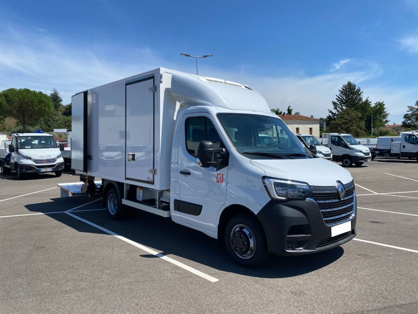 RENAULT MASTER FRIGO 145 CV FRIGO HAYON 60000E HT