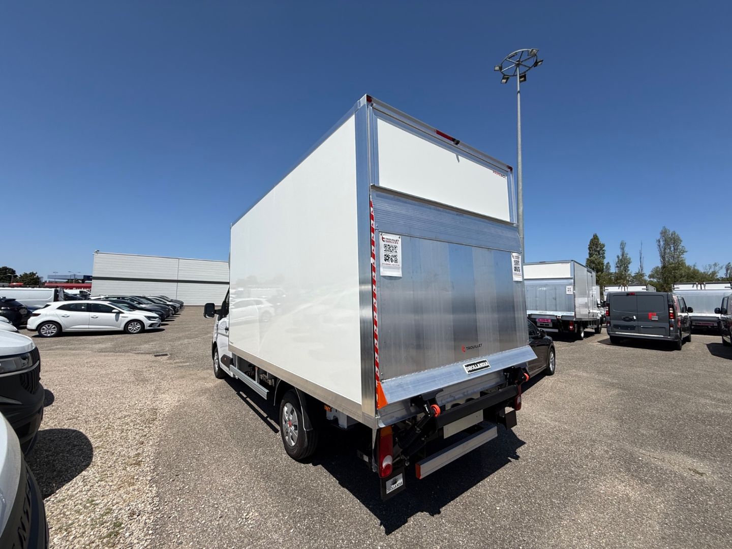 RENAULT MASTER CAISSE - 170CV