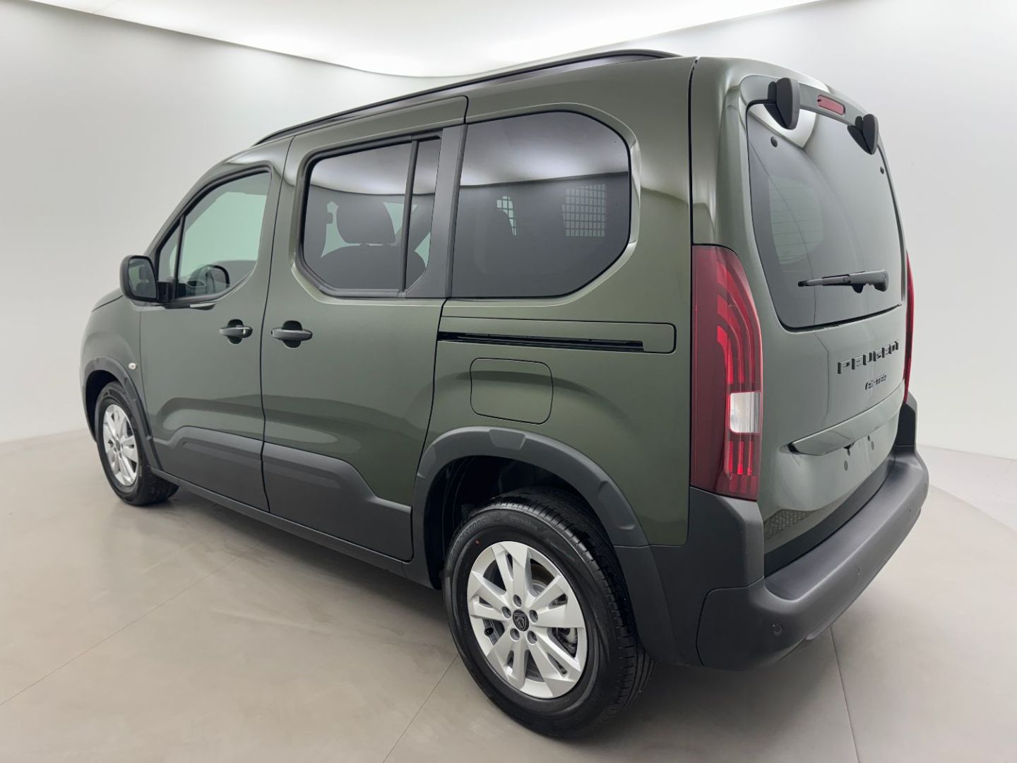 PEUGEOT RIFTER - N1 1.5 BlueHDi 130 Allure EAT8 5pl