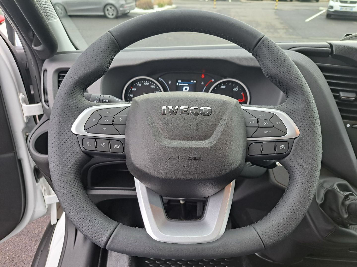 IVECO DAILY BENNE - 35C18 180CV 3L ACIER JPM 3M30