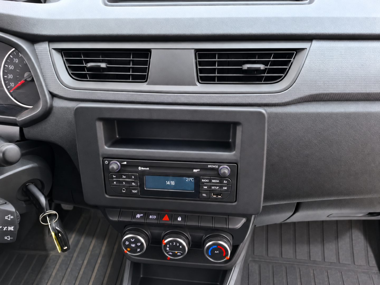 RENAULT EXPRESS VAN - 1.3 TCe 100 Confort