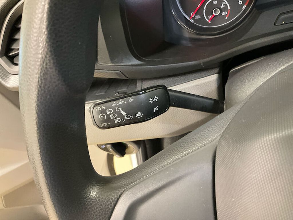 VOLKSWAGEN TRANSPORTER FOURGON - L1H1 2.0 TDI 110 3PL