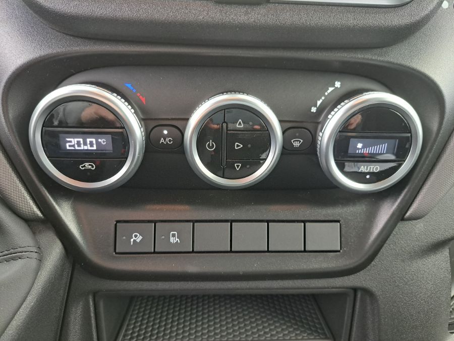IVECO DAILY FOURGON - 35S18 A8 L3 VEHICULE ATELIER FLEXIBLE HYDRAULIQUE