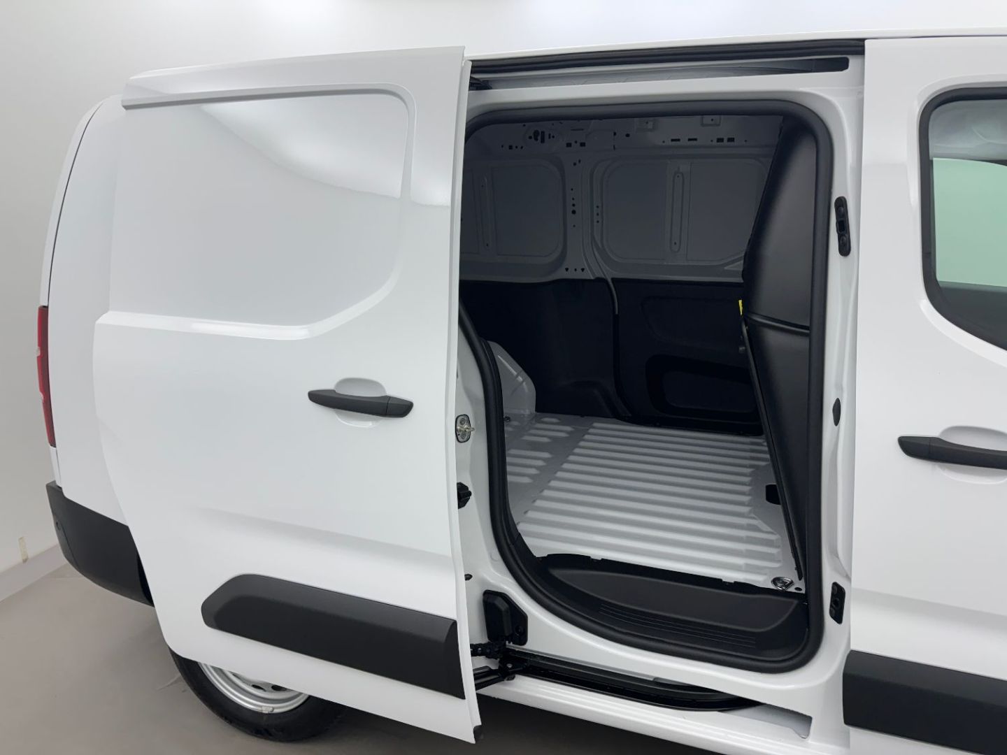 CITROEN BERLINGO VAN - XL 950KG 1.5 BLUEHDI 130 S&S EAT8