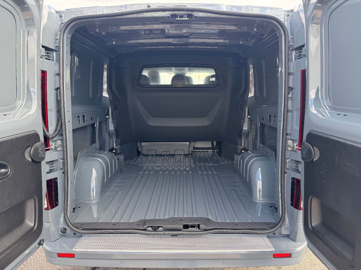 RENAULT TRAFIC CABINE APPROFONDIE - L2H1 3T BLUE DCI 170 BVA9 EXCLUSIVE 6PL