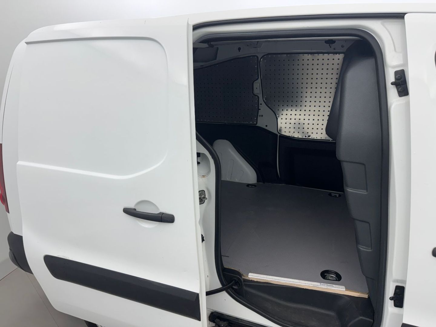 PEUGEOT PARTNER FOURGON - LONG 1.6 BLUEHDI 100 PREMIUM