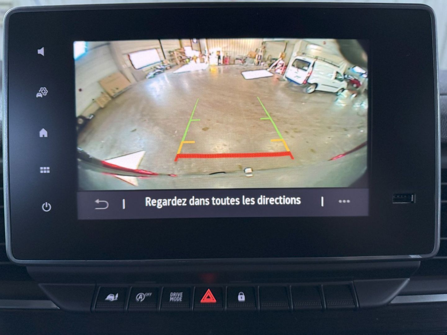 RENAULT TRAFIC FOURGON - L1H1 3T BLUE DCI 150 AUTO BVA9 RED EDITION