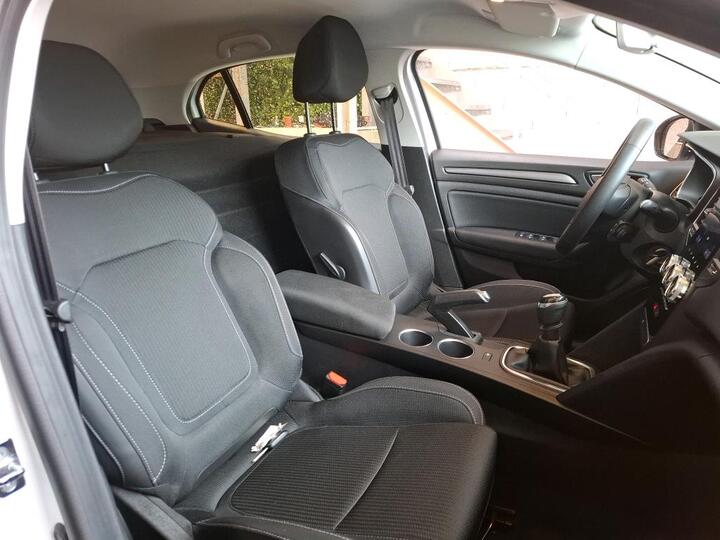 RENAULT MEGANE IV SOCIETE - 1.5 Blue dCi 115 Air Nav 2PL