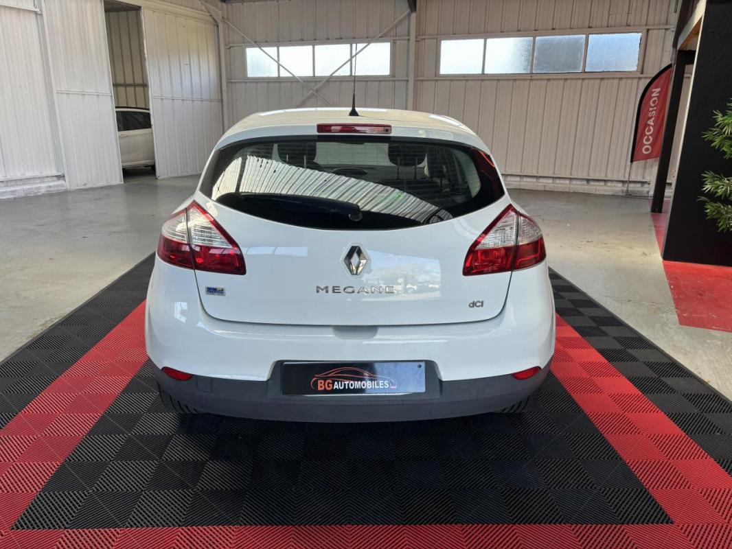 Renault Mégane - 1.5 dCi 110 CH DYNAMIQUE - GARANTIE 6 MOIS
