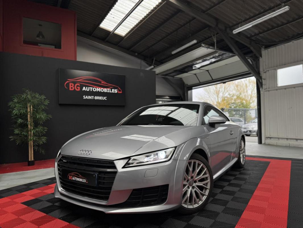 AUDI TT - 2.0 TDI ULTRA DPF 184 CH S-LINE - GARANTIE 6 MOIS (2015)