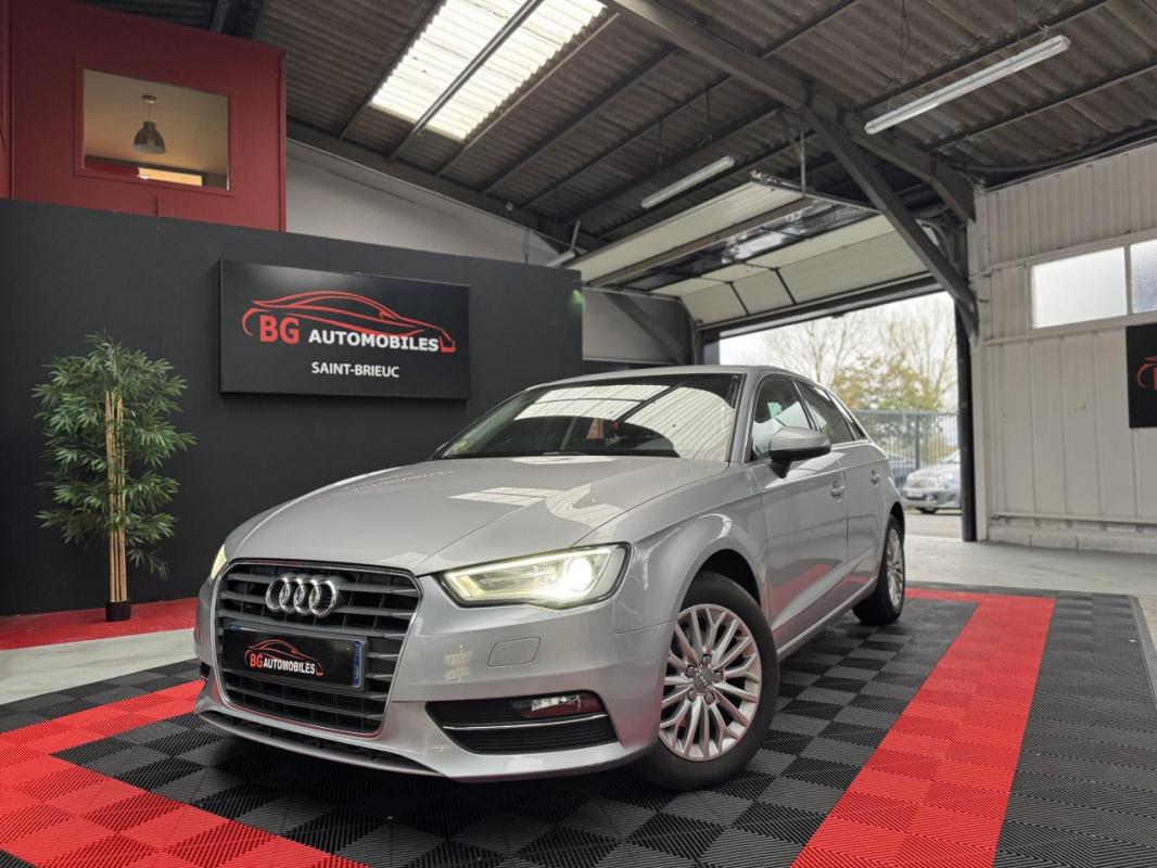 Audi A3 - 1.6 tdi 110 CH AMBIANTE - GARANTIE 6 MOIS