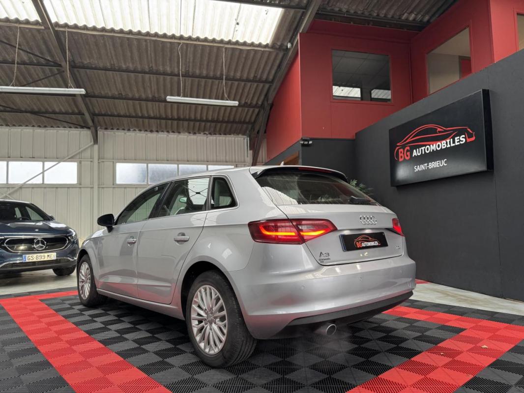 Audi A3 - 1.6 tdi 110 CH AMBIANTE - GARANTIE 6 MOIS