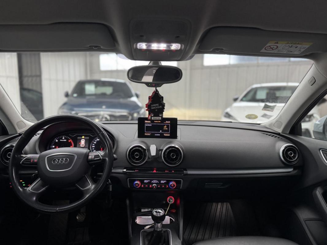 Audi A3 - 1.6 tdi 110 CH AMBIANTE - GARANTIE 6 MOIS