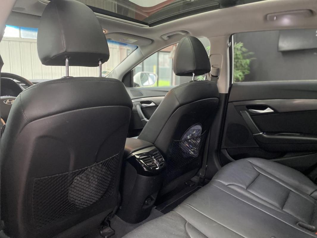 Hyundai i40 - SW 1.7 CRDi 141 CH BV DCT-7 CREATIVE - GARANTIE 6 MOIS