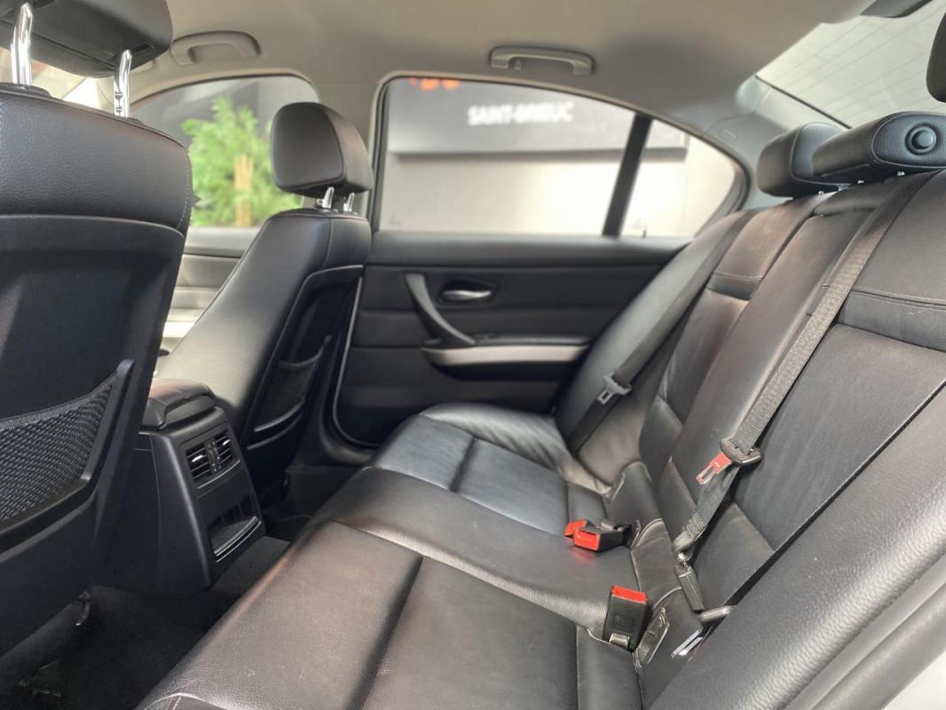 BMW Série 3 - E90 LCi 318d 143 CH PACK LUXE - GARANTIE 6 MOIS